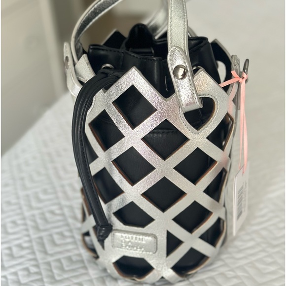 Jeanne Lottie vegan crossbody bag - Picture 3 of 11